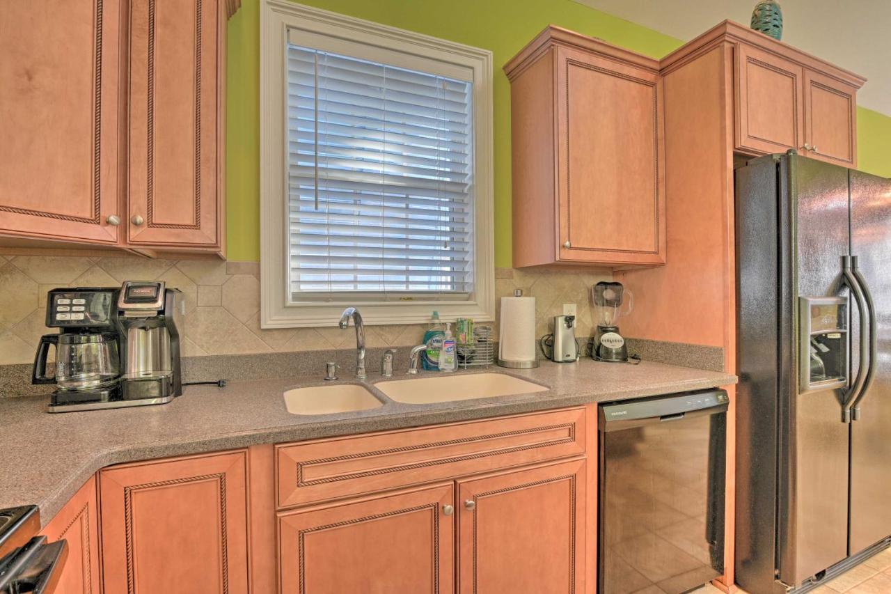 Charming Bermuda Bay Hideaway With Game Room! Myrtle Beach Exterior photo